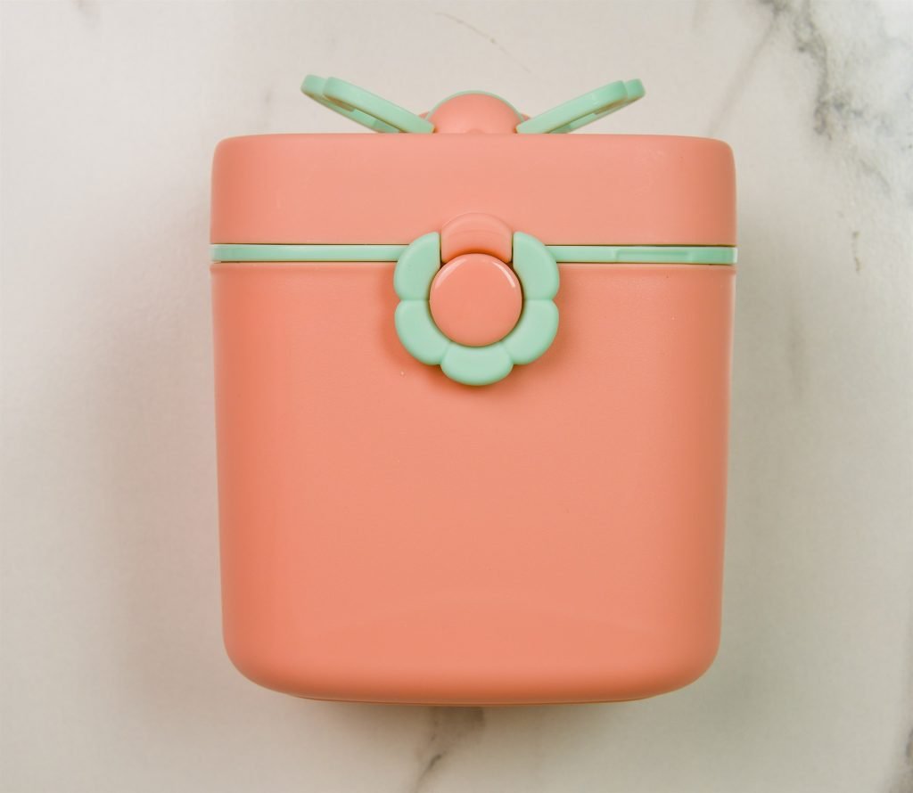 Portable Milk Powder Container with Spoon & Fork — 600 ml