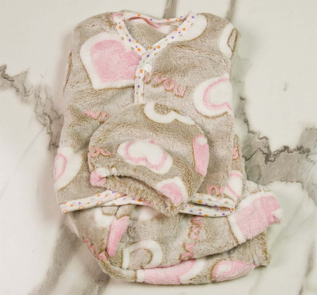 Newborn Plush 3-Piece Suit (Cap, Top & Trouser) — Beige Hearts